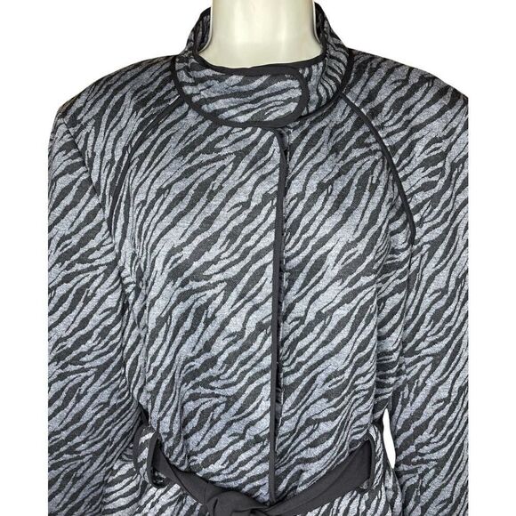 Sandro Animal Print Belted Jacket Size XL - Picture 2 of 5
